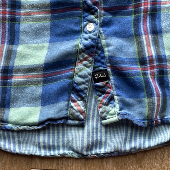 Women’s Rails Flannel - Picture 3 of 4